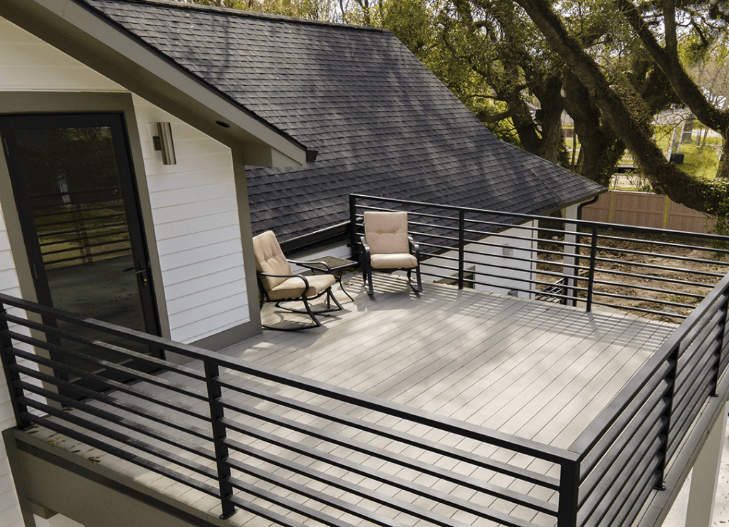 Hammond Deck - Modern Mill